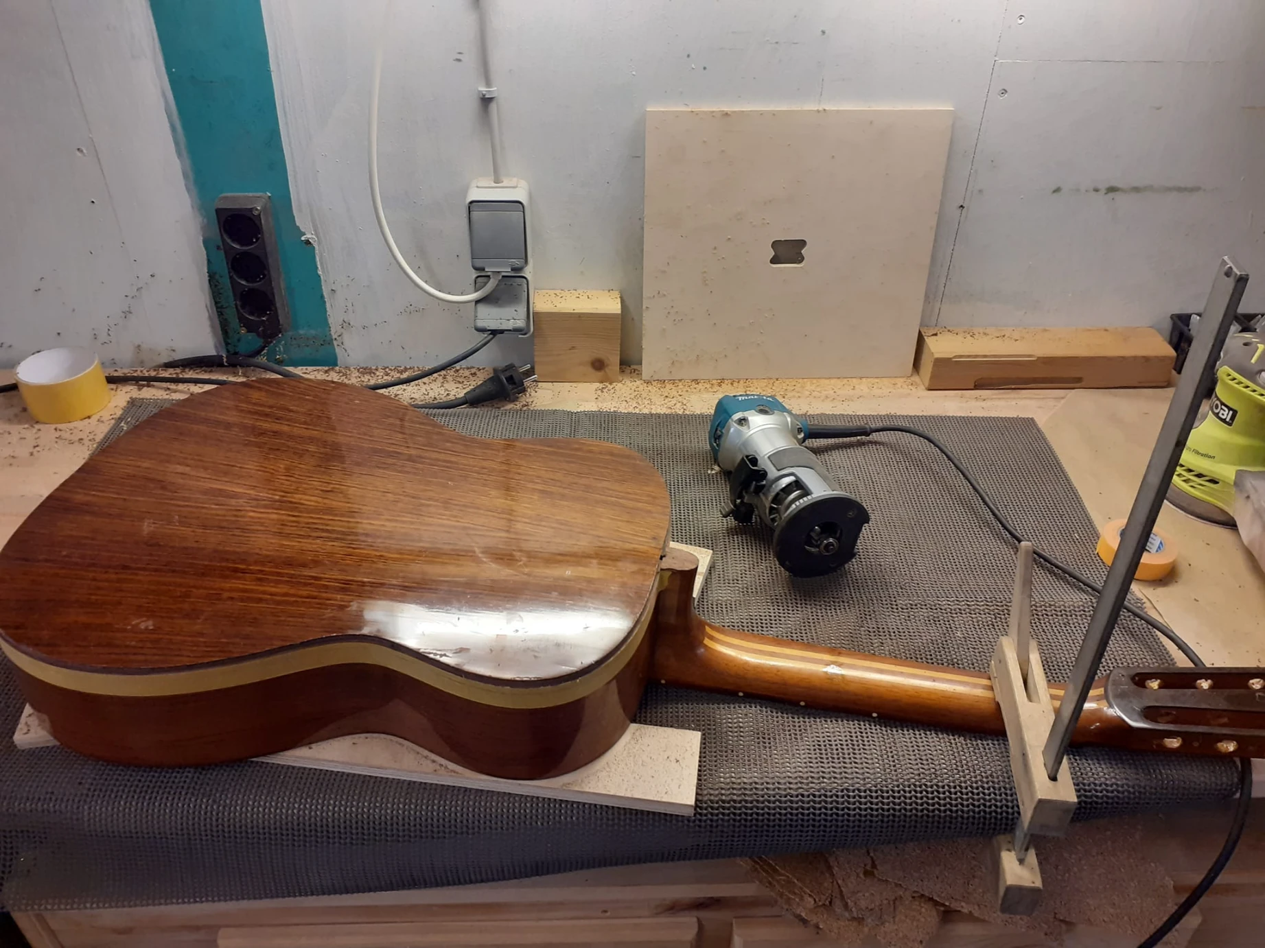 Rudolf Stark Konzertgitarre Restaurierung – Detailansicht 27 – Gitarrenreparatur Heier Guitars bei Dresden und Meißen